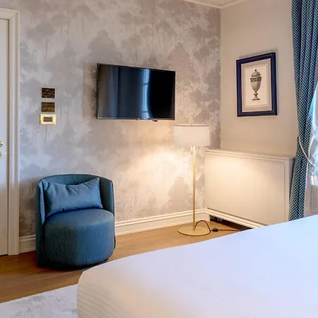 Santa Maria Maddalena 10, Emma Vila