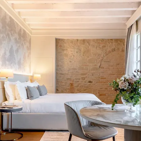 Santa Maria Maddalena 10, Emma Castel San Pietro Terme