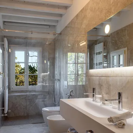 Santa Maria Maddalena 10, Emma Castel San Pietro Terme