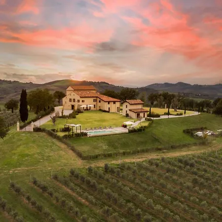 Santa Maria Maddalena 10, Emma *