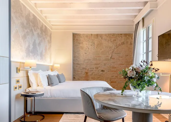 Santa Maria Maddalena 10, Emma 카스텔산피에트로테르메