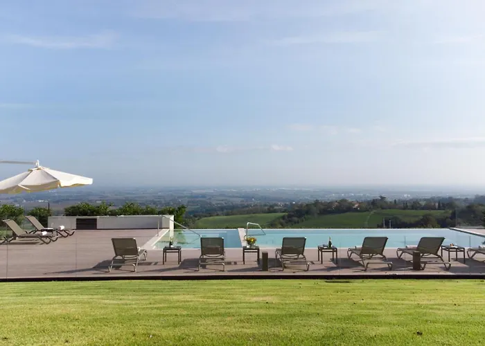 Santa Maria Maddalena 10, Emma * Castel San Pietro Terme