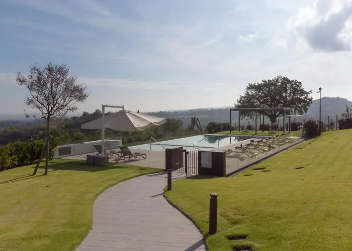 Santa Maria Maddalena 10, Emma *